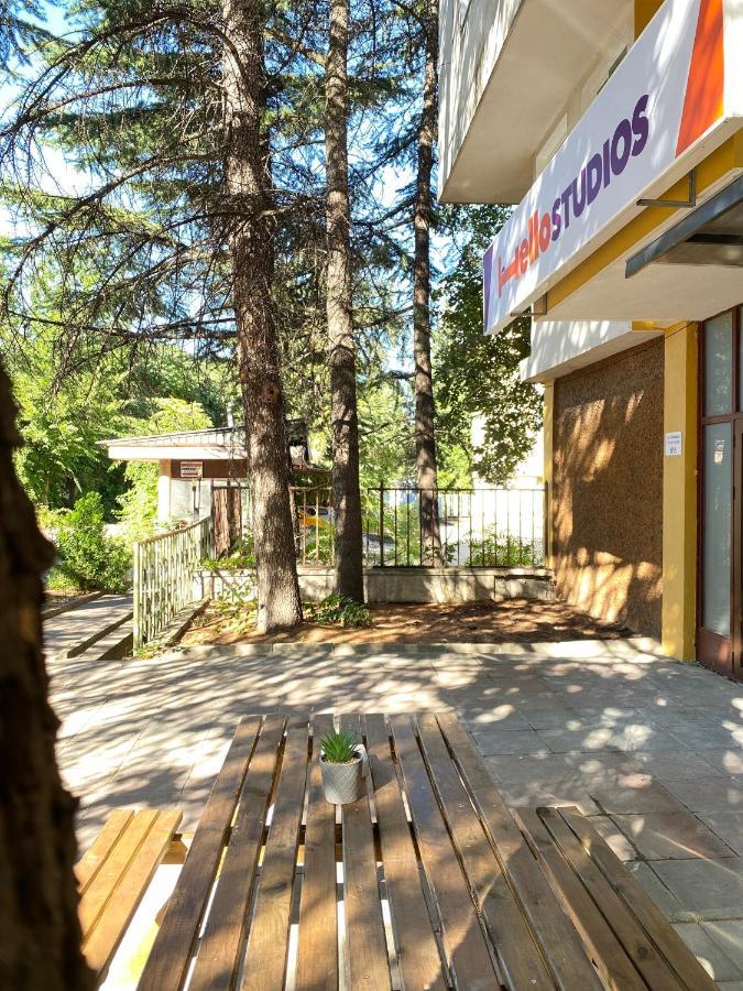Hello Studios Budget Stays Free Parking & Wifi Стара Загора Екстериор снимка