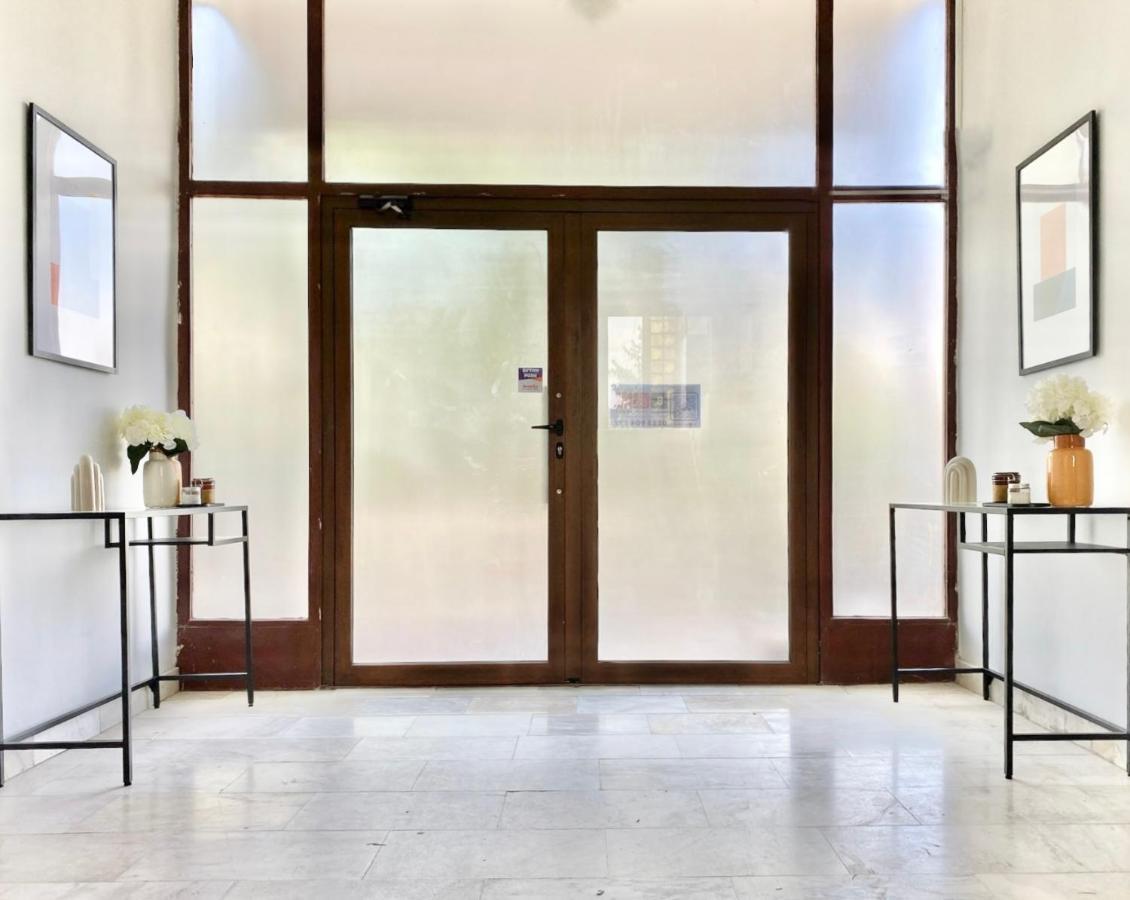 Hello Studios Budget Stays Free Parking & Wifi Стара Загора Екстериор снимка