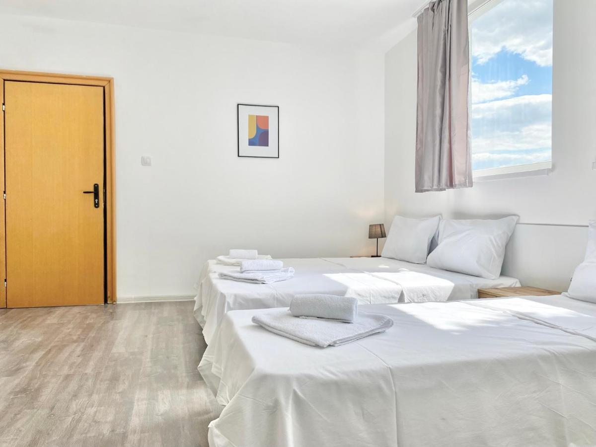 Hello Studios Budget Stays Free Parking & Wifi Стара Загора Екстериор снимка