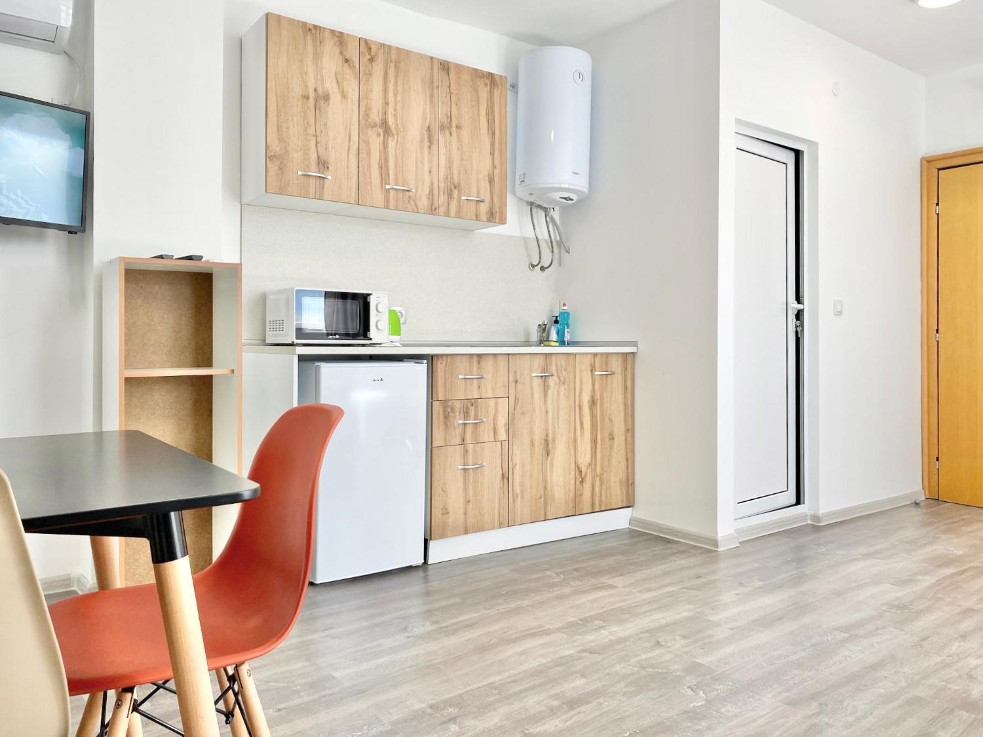 Hello Studios Budget Stays Free Parking & Wifi Стара Загора Екстериор снимка
