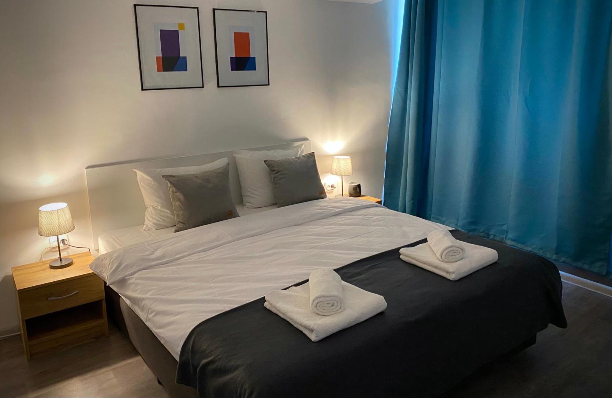 Hello Studios Budget Stays Free Parking & Wifi Стара Загора Екстериор снимка