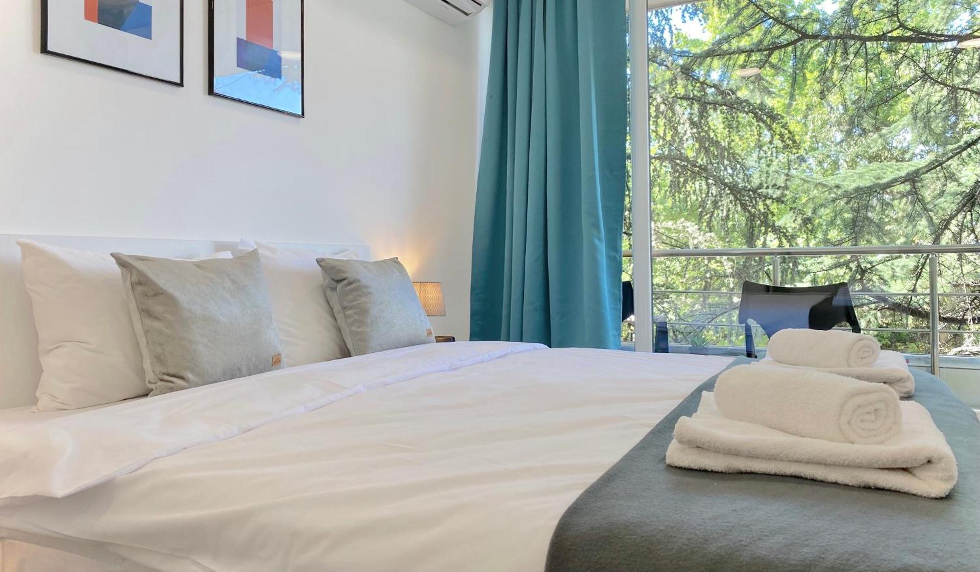 Hello Studios Budget Stays Free Parking & Wifi Стара Загора Екстериор снимка