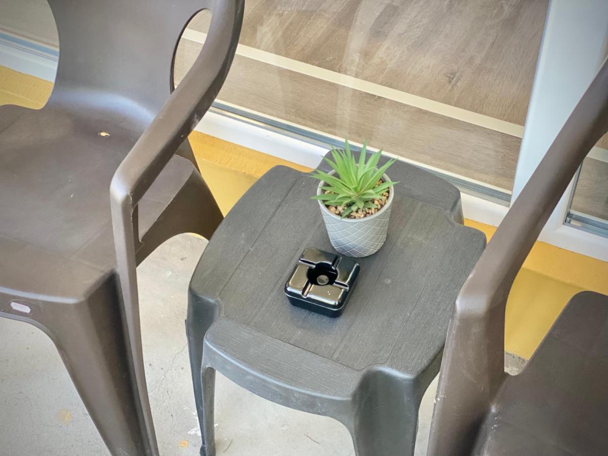 Hello Studios Budget Stays Free Parking & Wifi Стара Загора Екстериор снимка