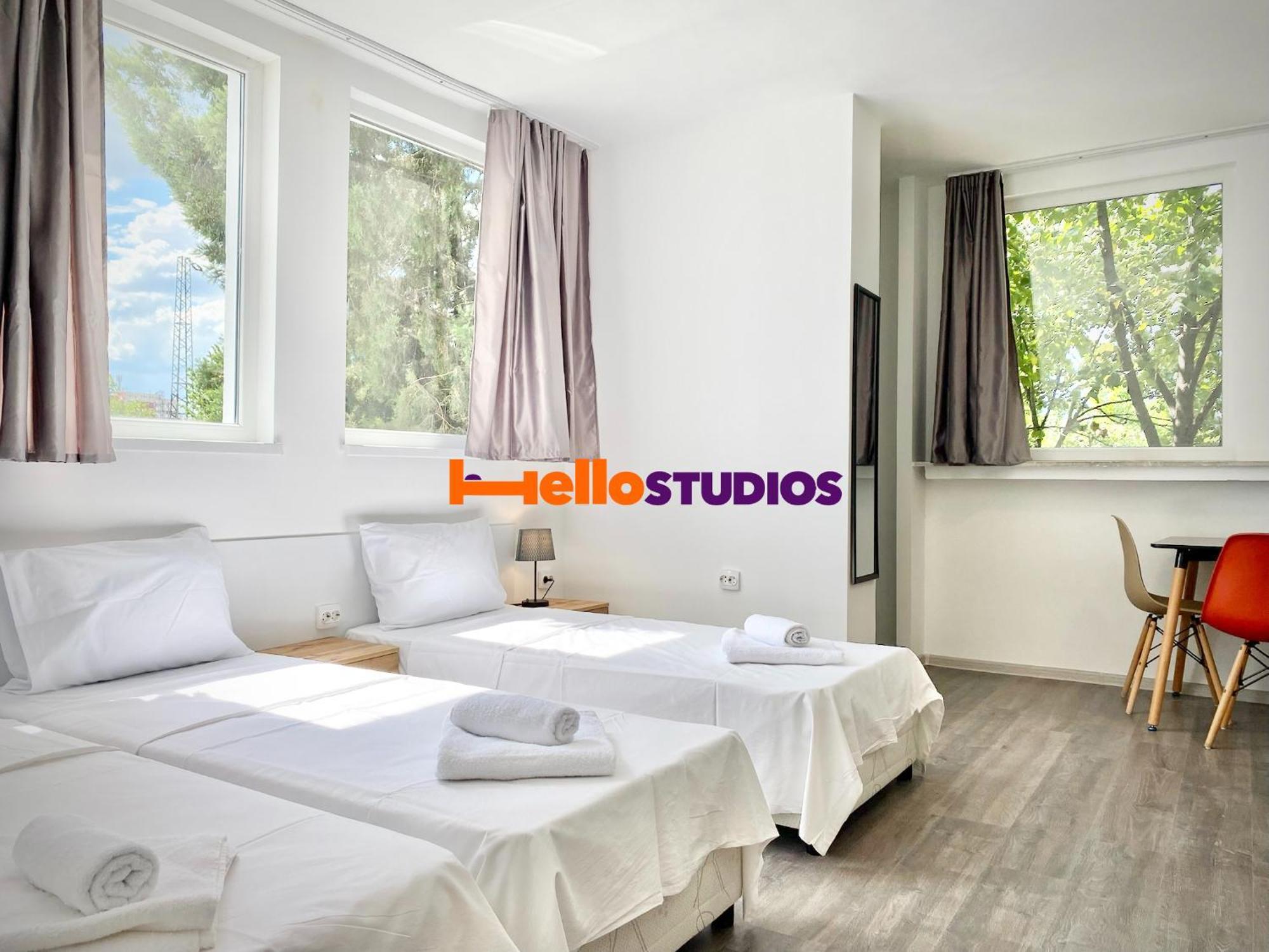 Hello Studios Budget Stays Free Parking & Wifi Стара Загора Екстериор снимка